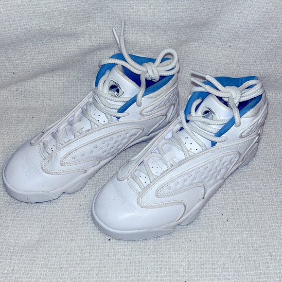 Women’s Air Jordan OG – University Blue (Size 7) - Picture 2 of 6